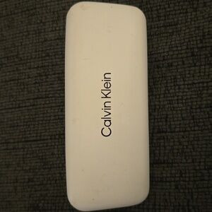 CALVIN KLEIN Womens eye glasses case hinged EUC
